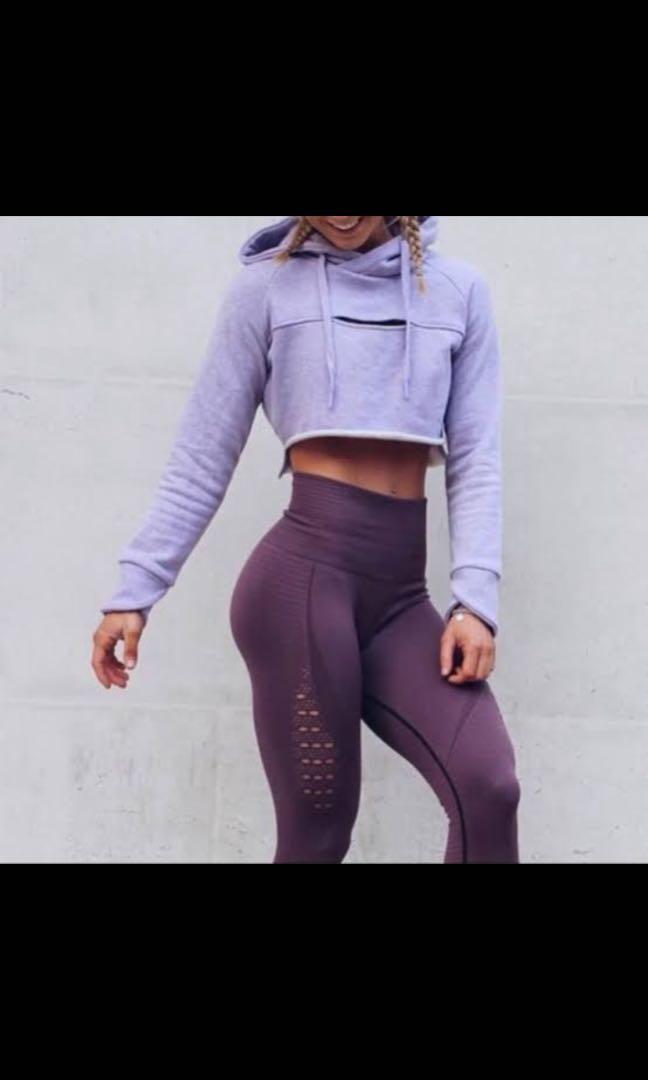 Gymshark cropped on sale raw edge hoodie