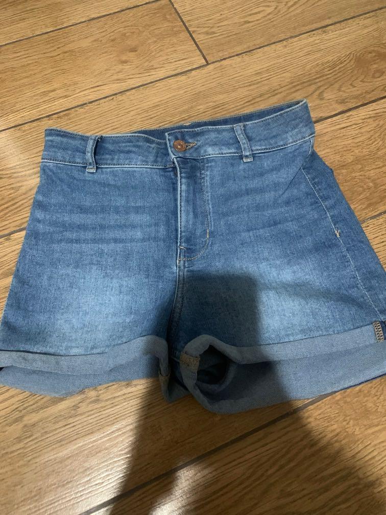 H\u0026M Highwaisted Jean Shorts, Fesyen 