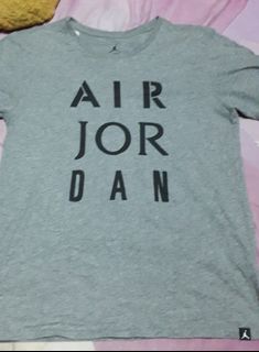 (Category: ) located in . Submitted by lovedbrands (Listing ID 1161743977, Image 1). Description: .