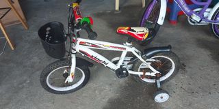 (Category: ) located in . Submitted by ayandg (Listing ID 1161660735, Image 1). Description: .