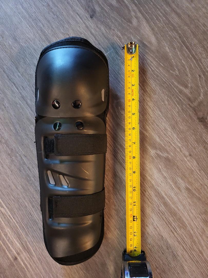 Knee and Shin Guard, Motorcycles, Motorcycle Apparel on Carousell
