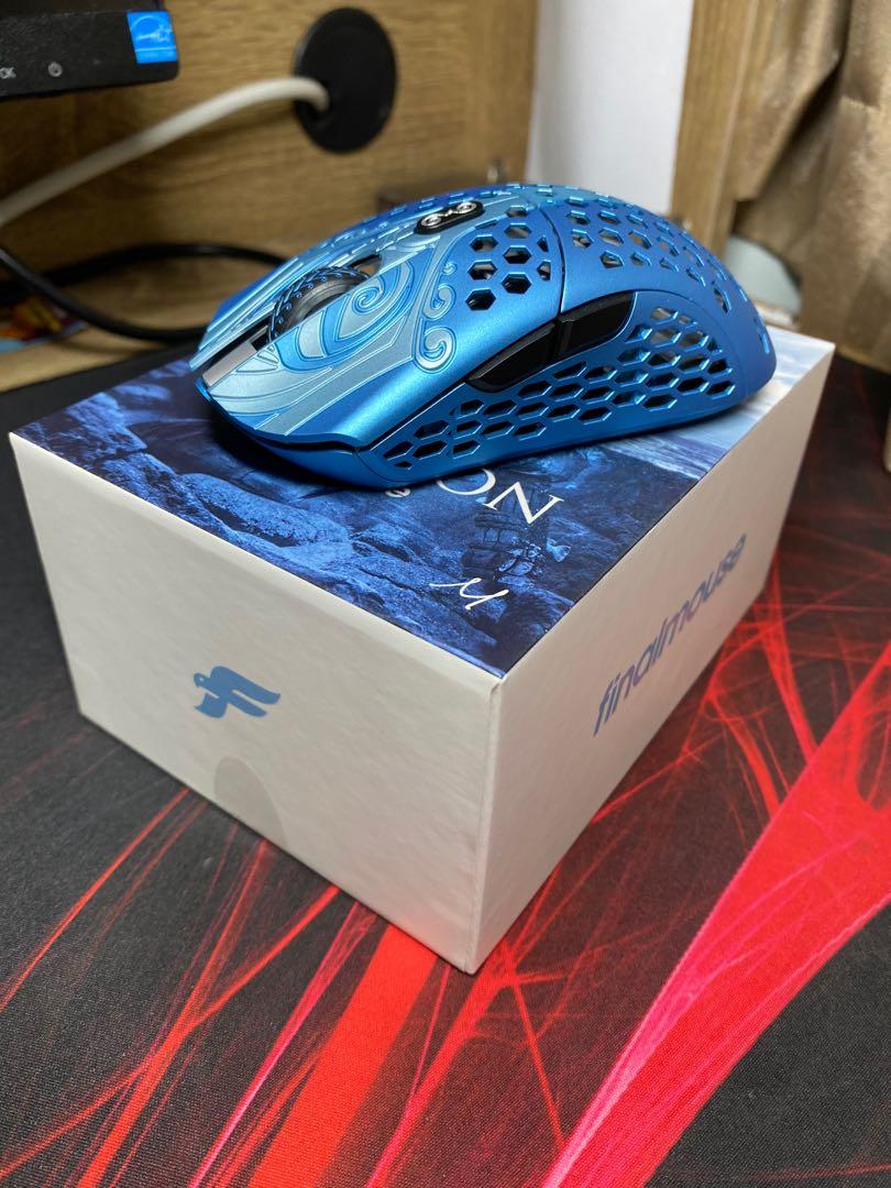 未開封 Finalmouse Starlight-12 Poseidon M | centroclinicoaveiro.pt