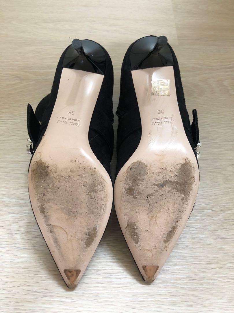 Miu Miu booties, 女裝, 鞋, 靴- Carousell