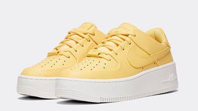 Nike air force 1 bright yellow on sale