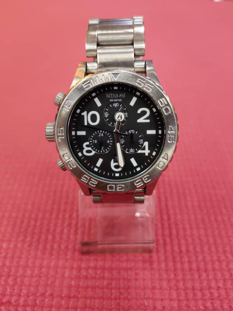 Nixon sales 4220 chrono
