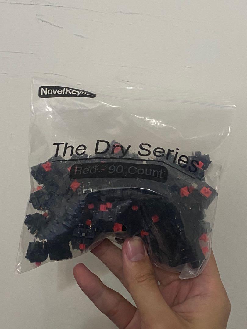 Novelkeys Silk Red Switches x 90, Computers & Tech, Parts & Accessories