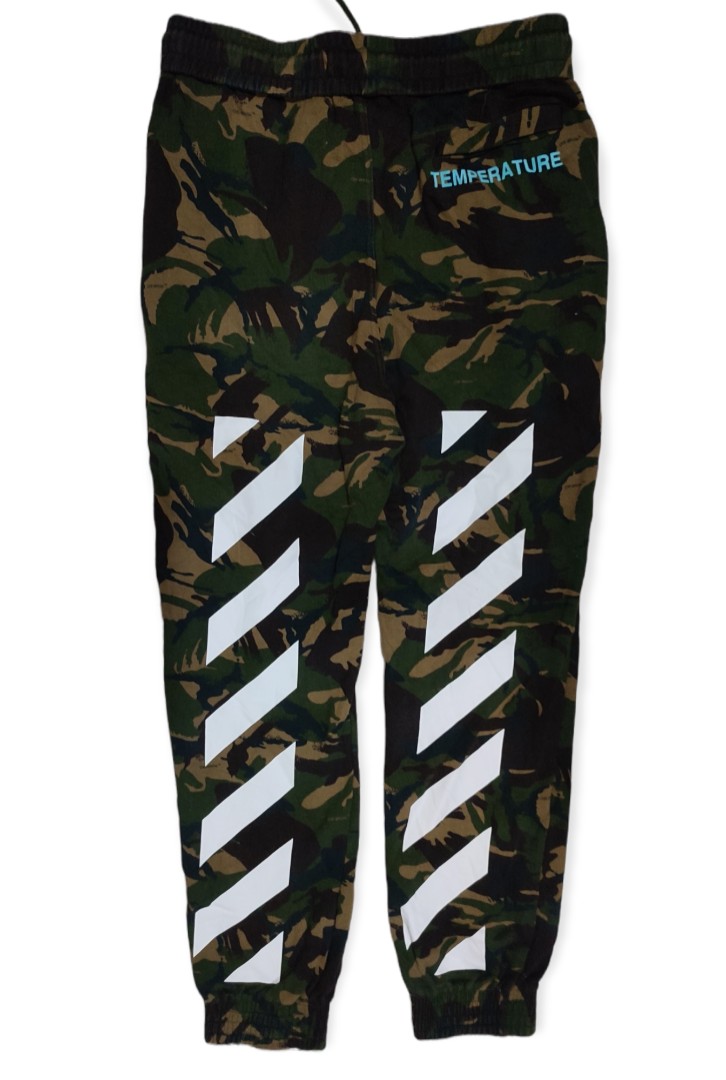 Off white camo best sale joggers