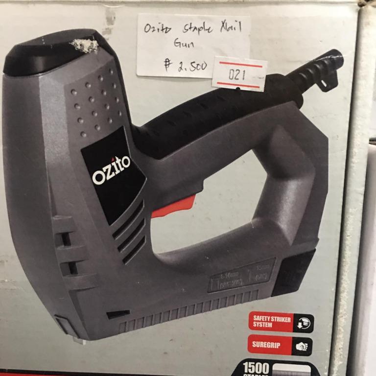 Ozito Staple Nail Gun, Furniture & Home Living, Home Improvement