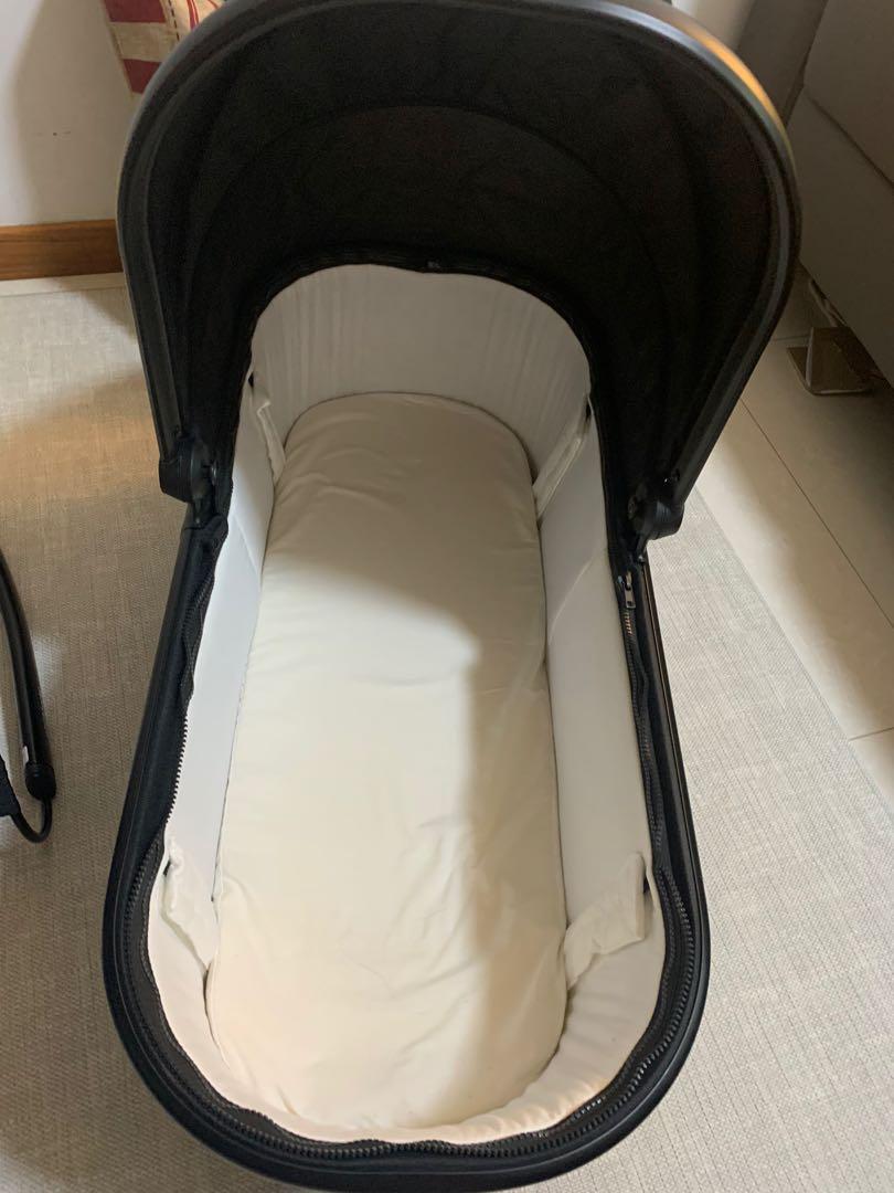 Phil and teds & rocker, Babies & Kids, Baby Nursery & Kids