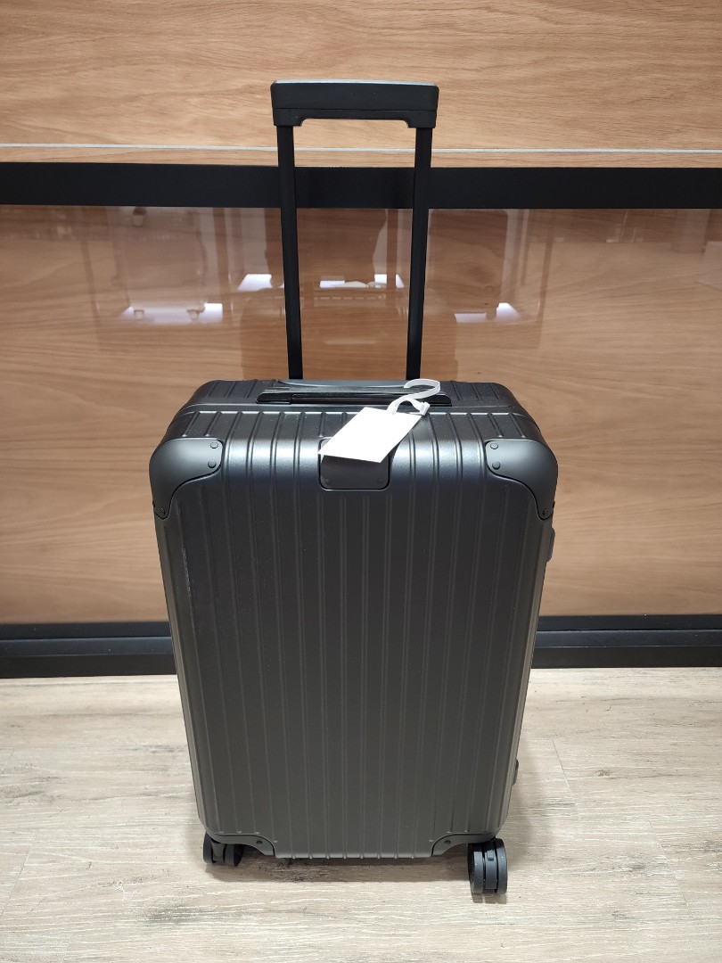 Rimowa Hybrid Check-In M (Black) For Sale, Hobbies & Toys, Travel ...