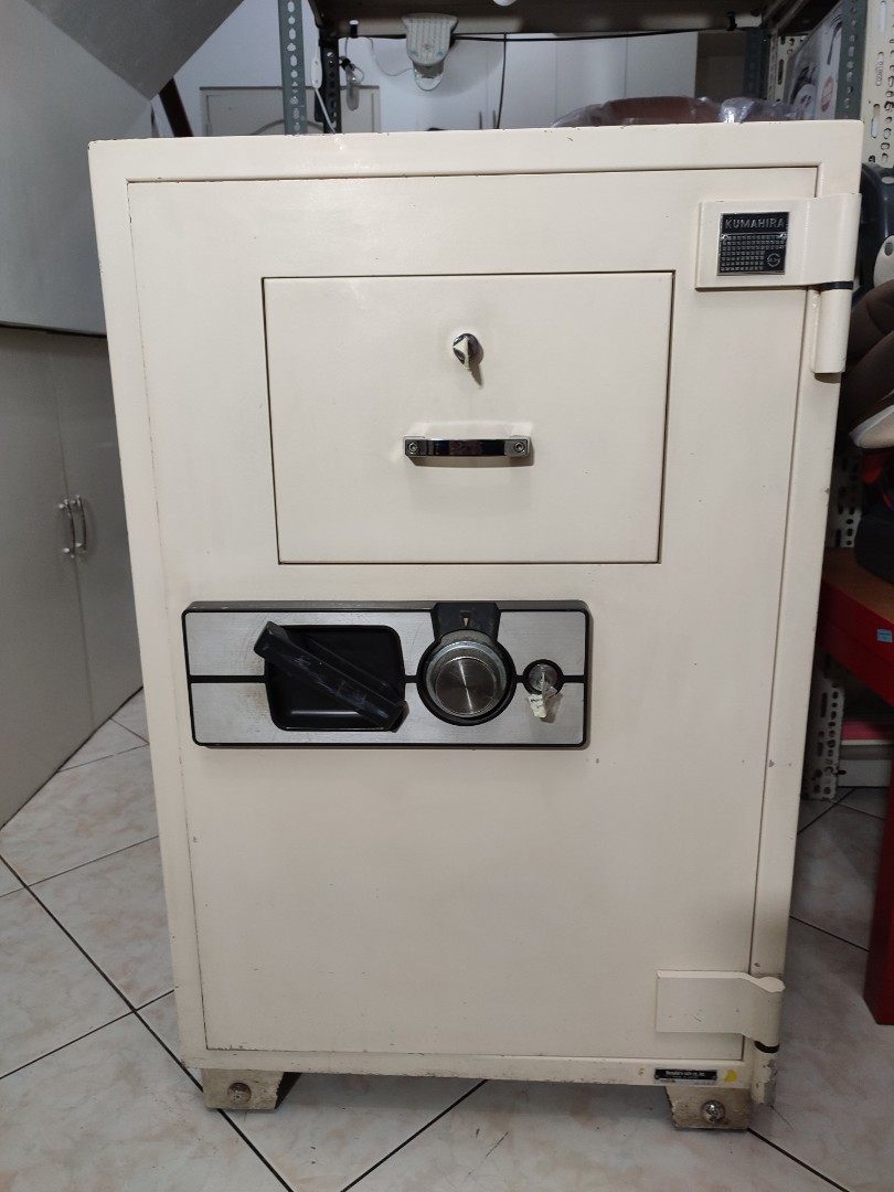 Safety vault depository vault cash vault, Furniture & Home Living