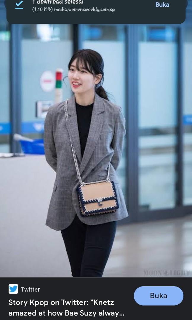 Sandro paris plaid blazer bae suzy style, Fesyen Wanita, Pakaian Wanita,  Baju Luaran di Carousell