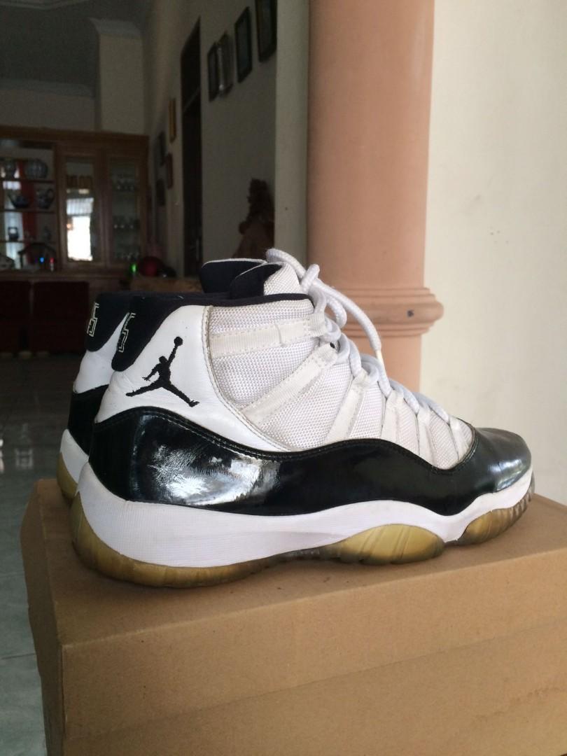 Sepatu nike air jordan 11 concord 