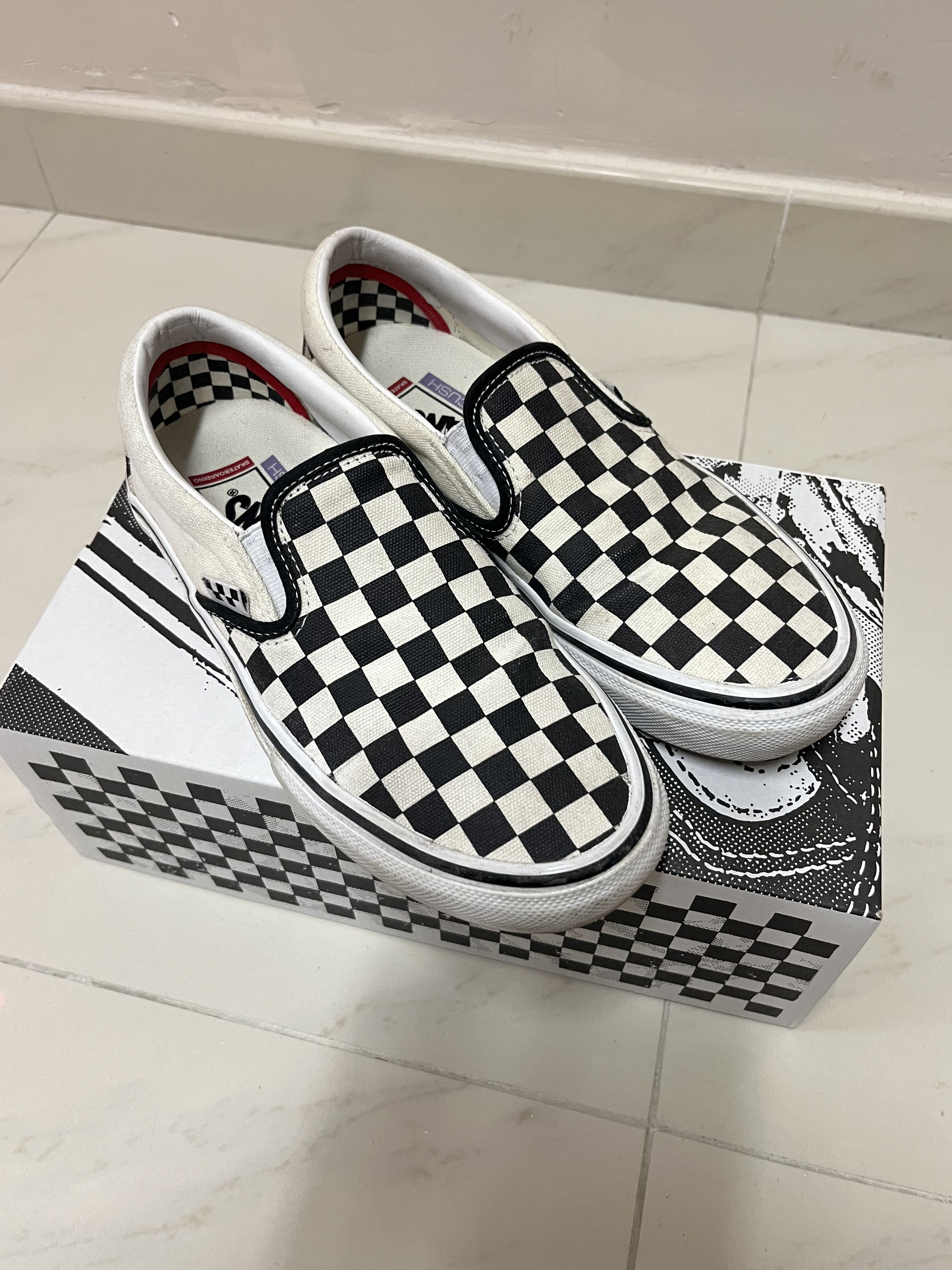 vans checkered slip on pro