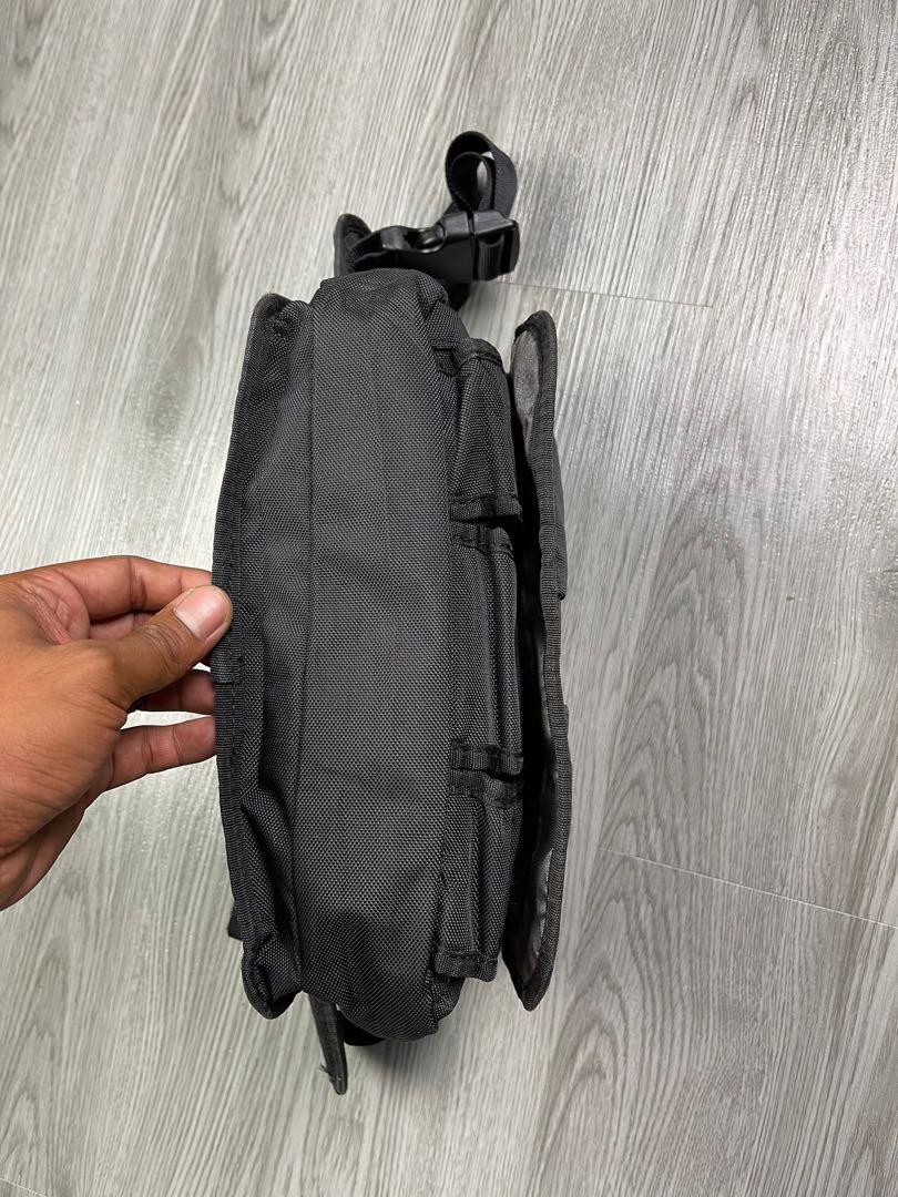 Victorinox multi compartment waist bag, Men's Fashion, Bags, Belt bags