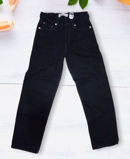 (Category: ) located in . Submitted by supplier00 (Listing ID 1161799474, Image 1). Description: .