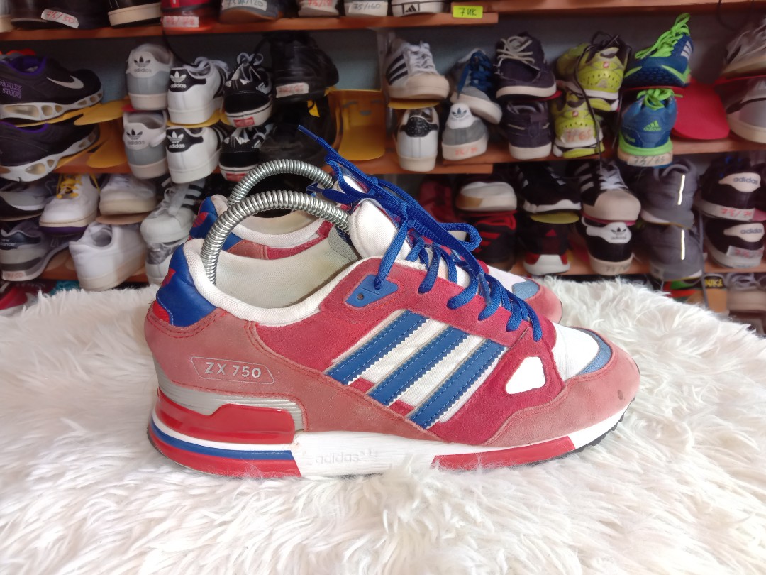 Harga kasut hotsell adidas zx 750