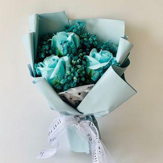 禮物推介：「藍色滿天星乾花 +香皂玫瑰 」花束💐 