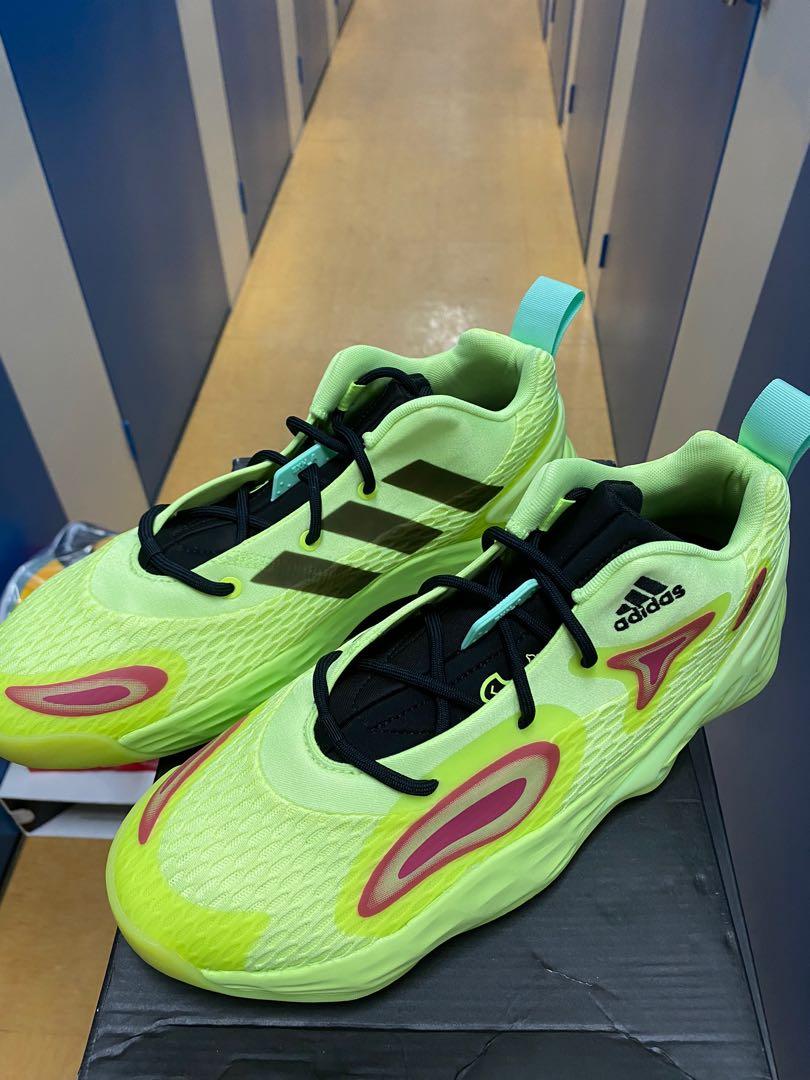 Moronic hue Get angry Adidas exhibit a low, 男裝, 鞋, 波鞋- Carousell