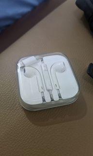 Apple Lightning Earpods
