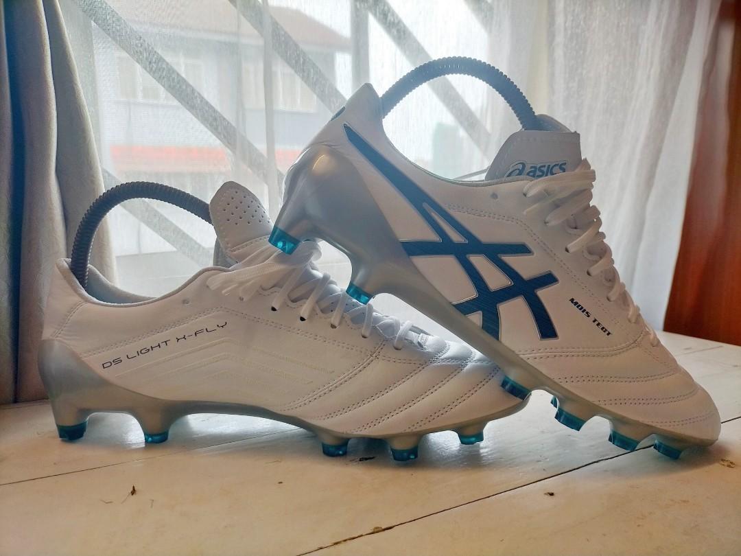 Asics DS light X Fly Full Leather Sports Equipment Other Sports