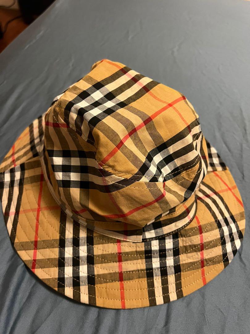 Bucket Hat Burberry, Men's Fashion, Watches & Accessories, Caps & Hats on  Carousell