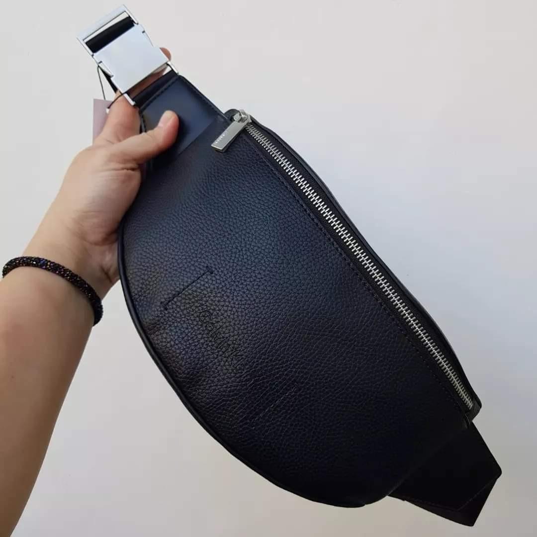 CALVIN KLEIN BELT BAG FOR MEN PEBBLED LEATHER, Men's Fashion, Bags, Belt  bags, Clutches and Pouches on Carousell