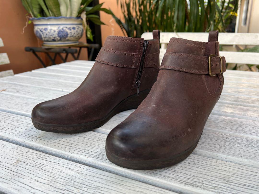 Clarks leather boots womens outlet