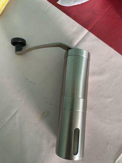 coffee grinder (used) still in good condition