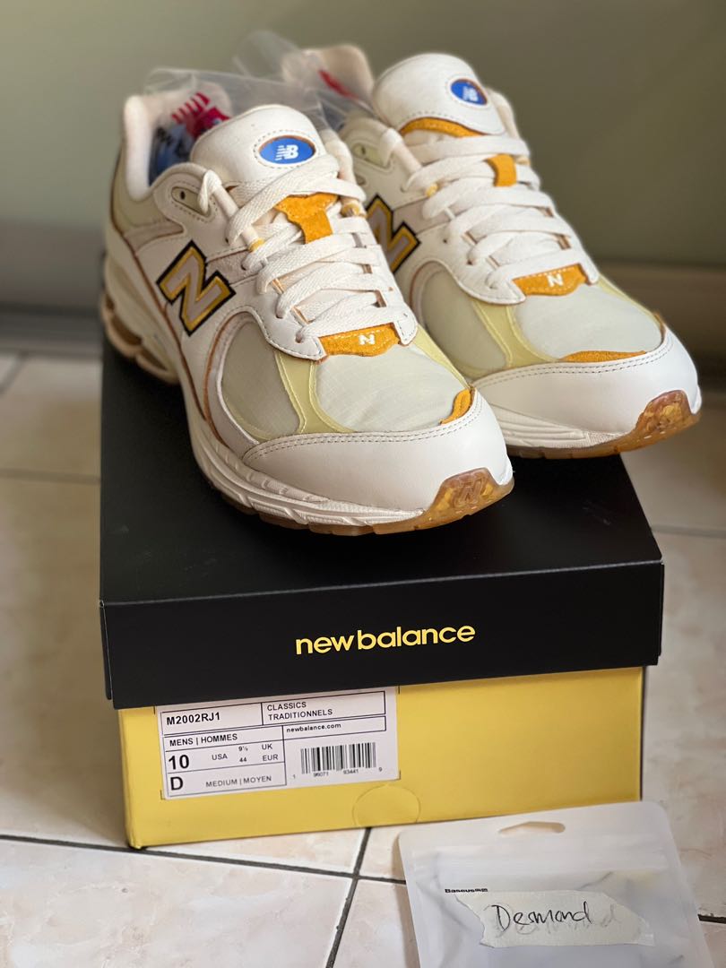 New balance 927 men gold shop