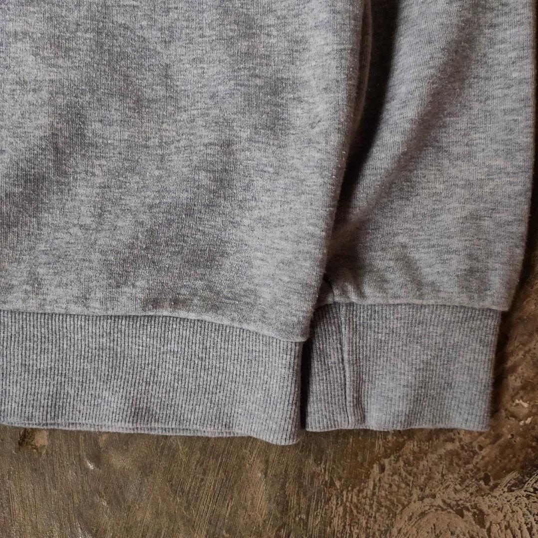 crewneck, Fesyen Wanita, Pakaian Wanita 