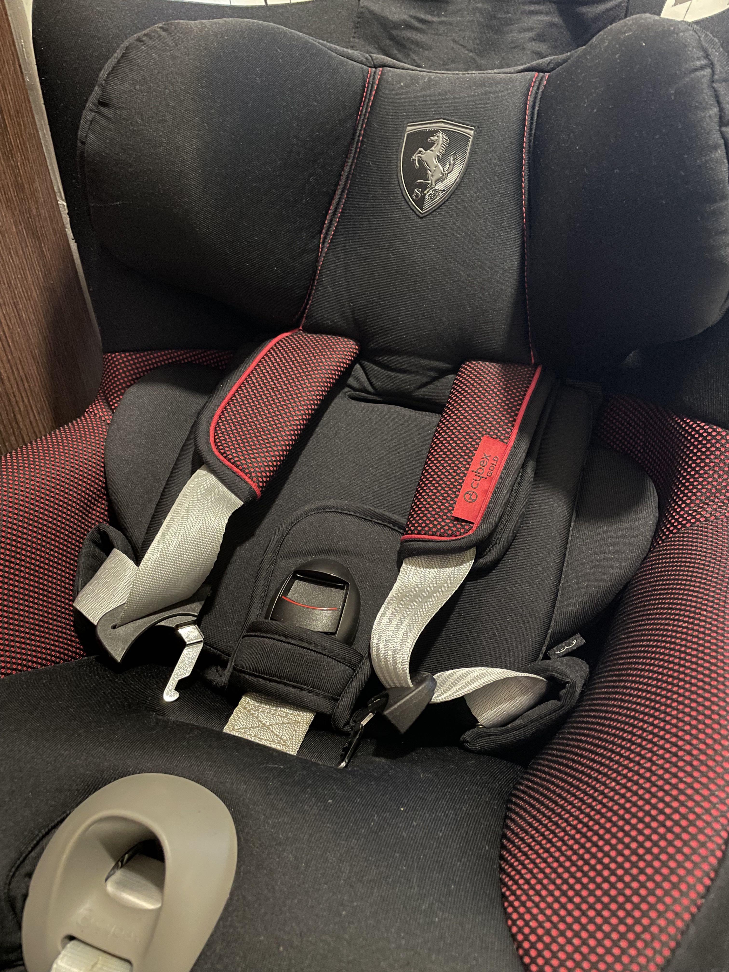 Cybex Sirona M2 i-Size Ferrari Edition Car Seat Black