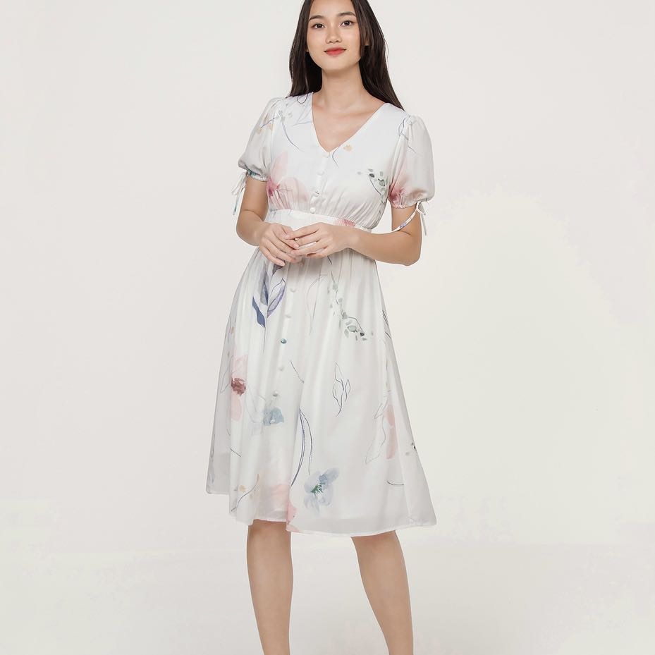 Fayth Spring Bloom Sleeve Midi Dress, Women's Fashion, Dresses & Sets ...
