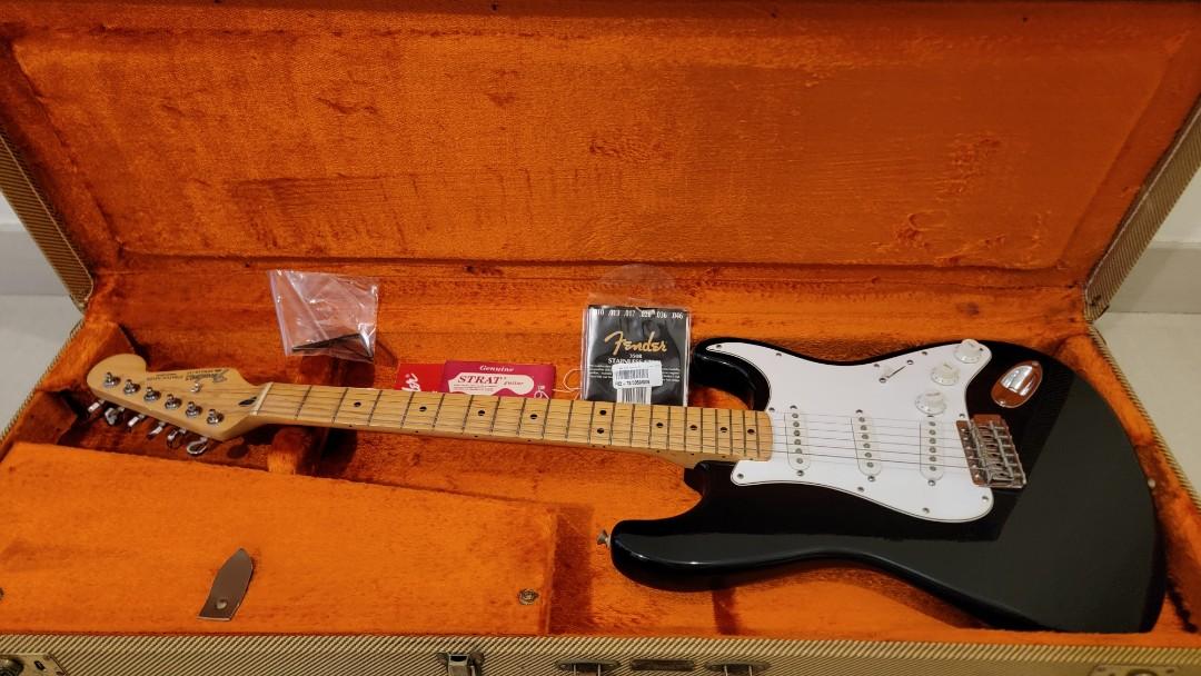 Fender Stratocaster made in mexico, 興趣及遊戲, 音樂、樂器& 配件