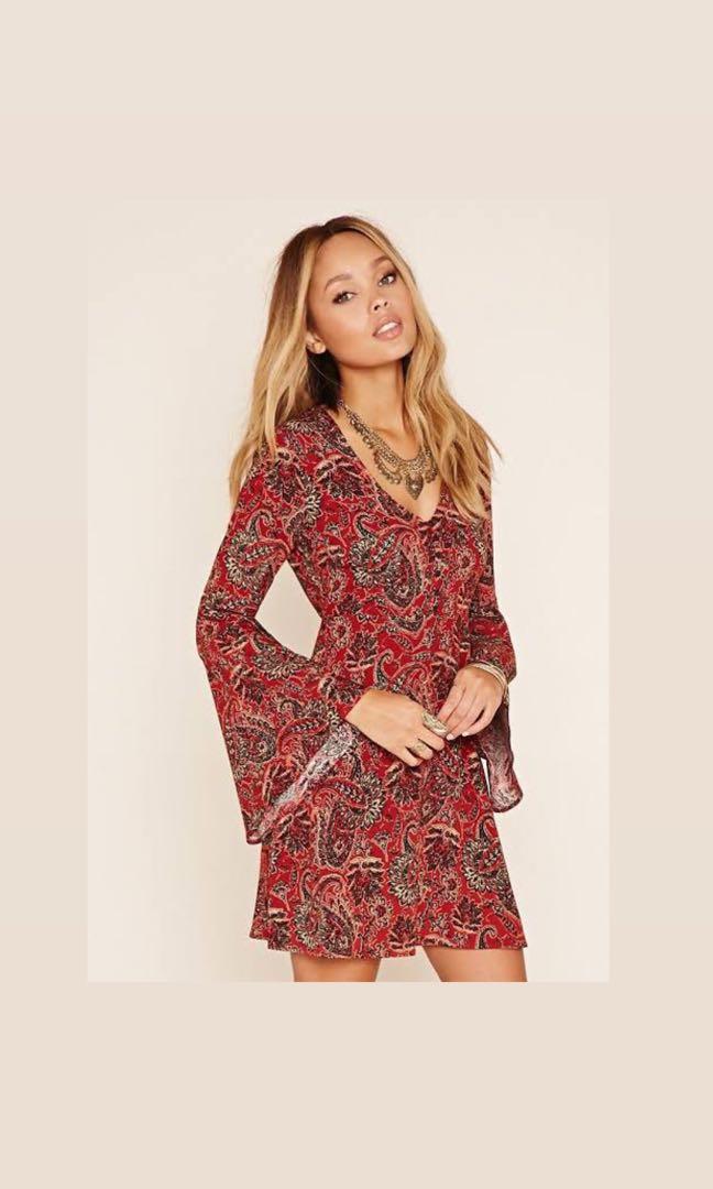 forever 21 floral bell sleeve dress