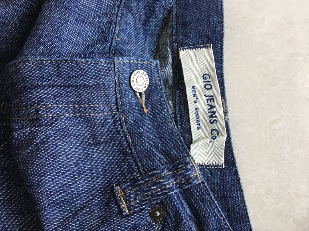 Giordano short, Men's Fashion, Bottoms, Jeans on Carousell