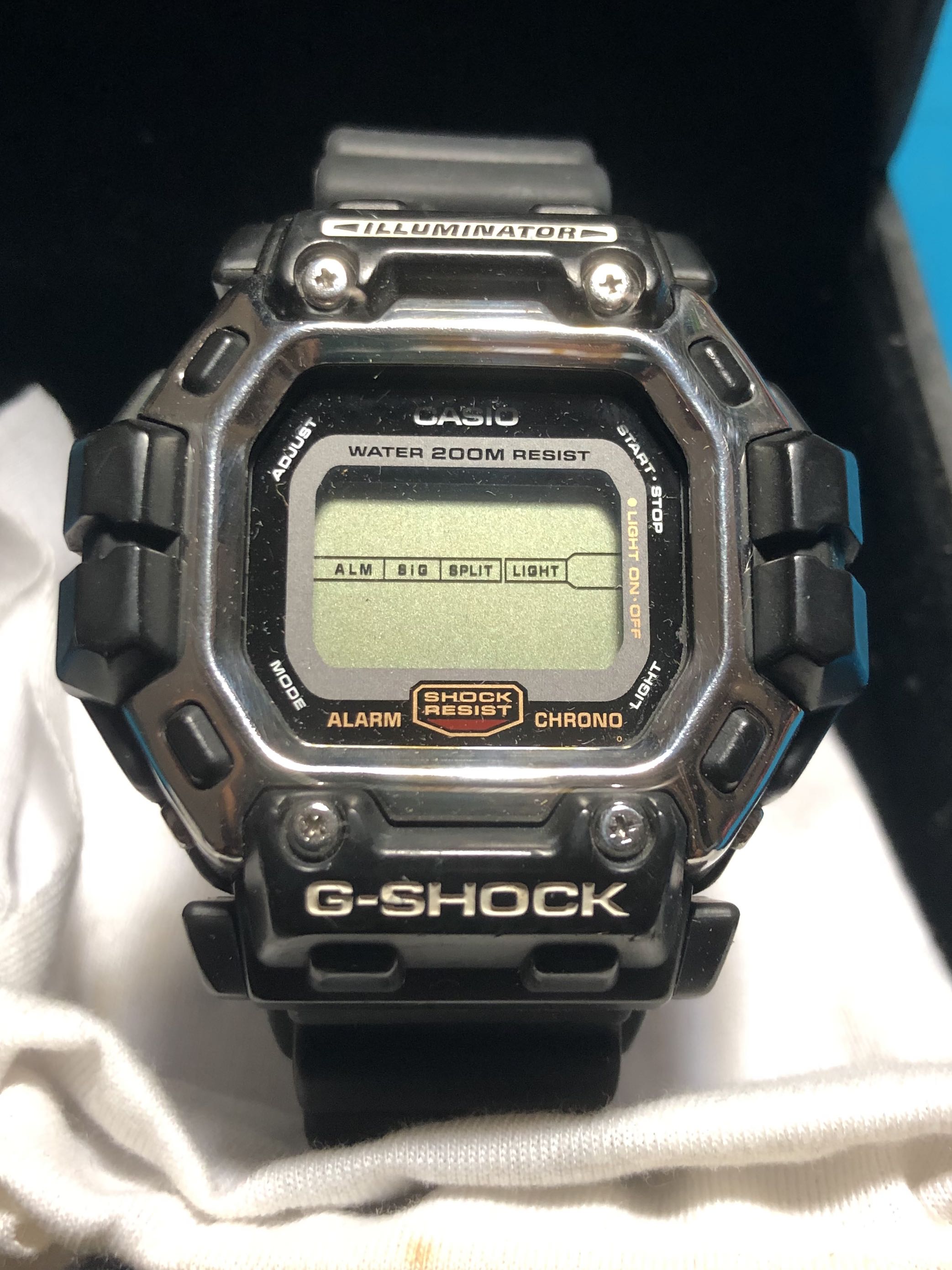 Gshock DW 8300 Vintage Gundam by Casio Men s Fashion Watches Accessories Watches on Carousell