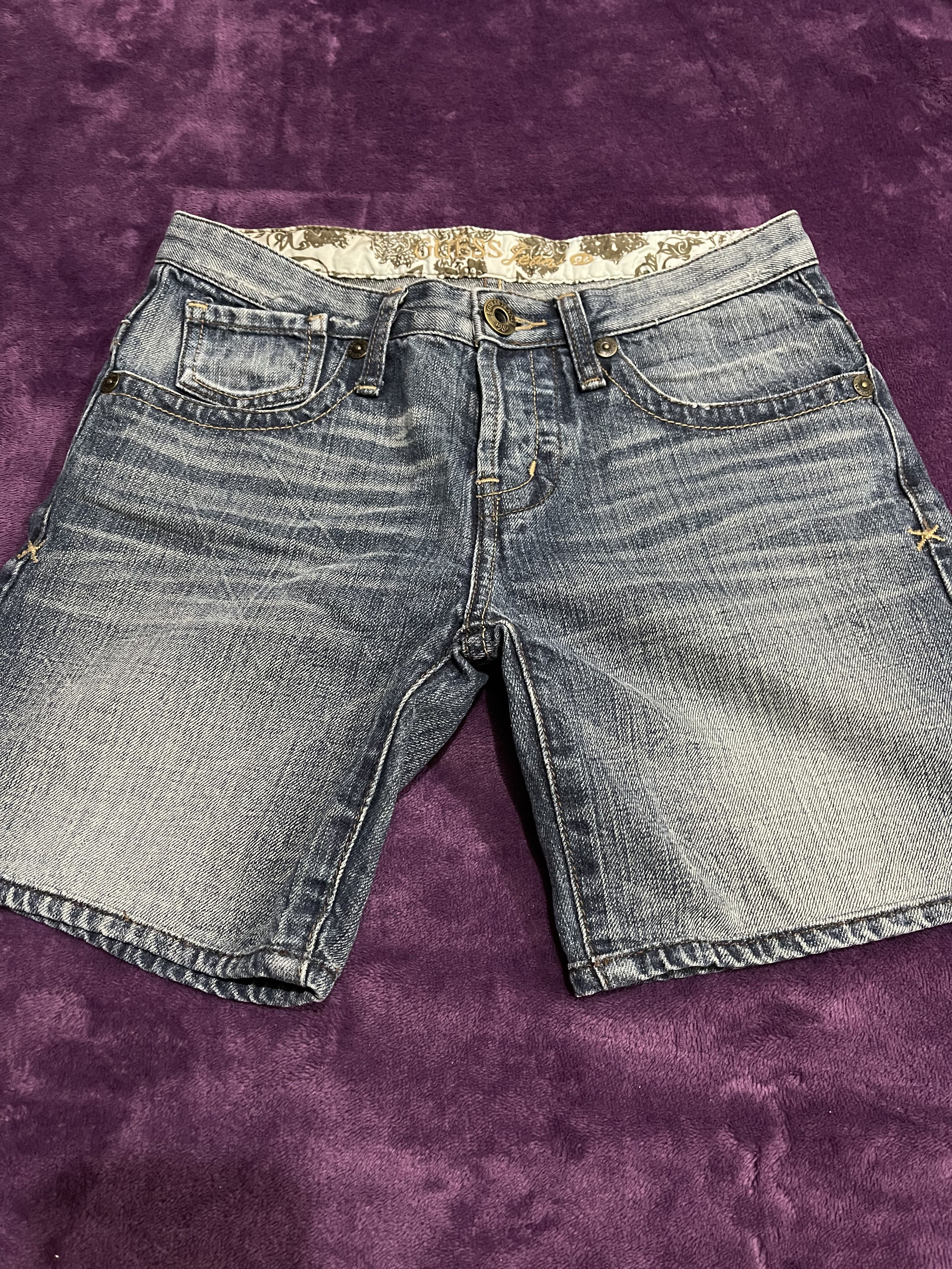 Guess Jeans- Shorts, Women's Fashion 