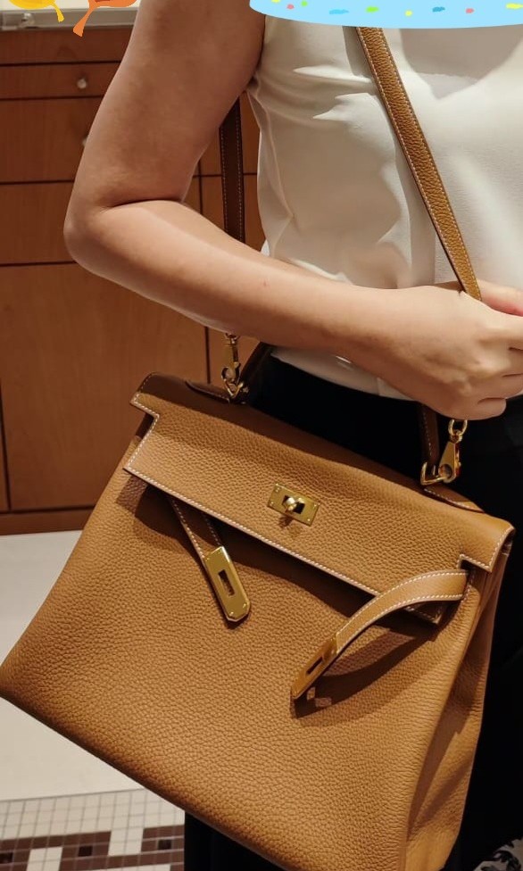 Gold kelly clearance bag