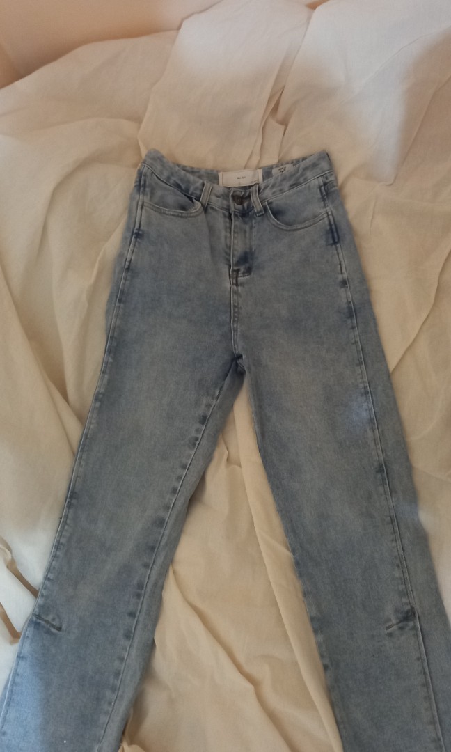 Size top 24 pants
