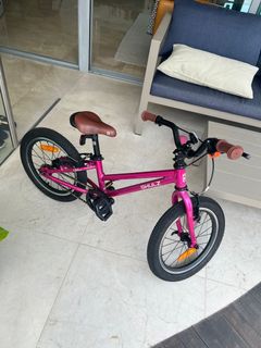 (Category: ) located in . Submitted by andy305453 (Listing ID 1161840256, Image 1). Description: .