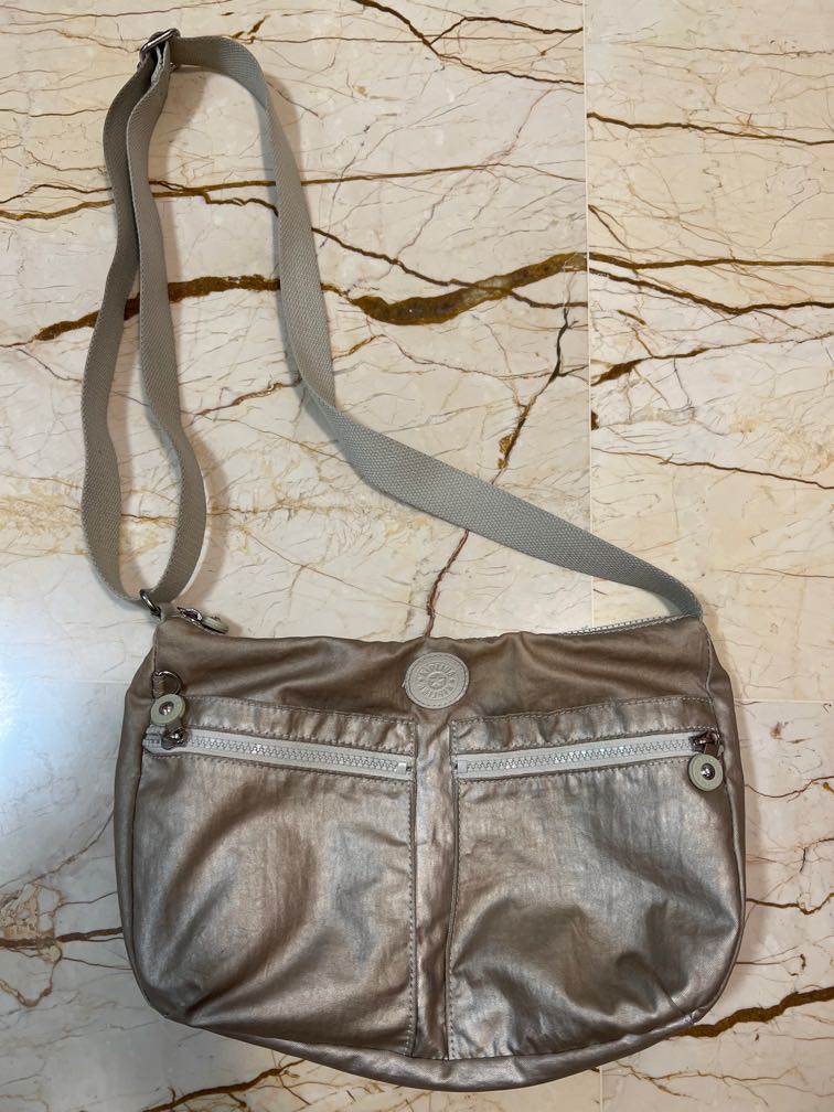 Kipling bag, Women's Fashion, Bags & Wallets, Cross-body Bags on Carousell