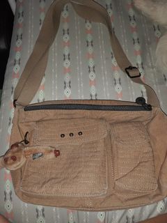 (Category: ) located in . Submitted by raechelle78 (Listing ID 1161846040, Image 1). Description: .