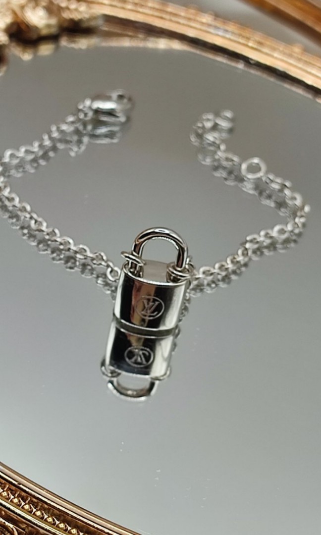 Louis Vuitton Lockit Chain Bracelet Sterling Silver Silver 1669671