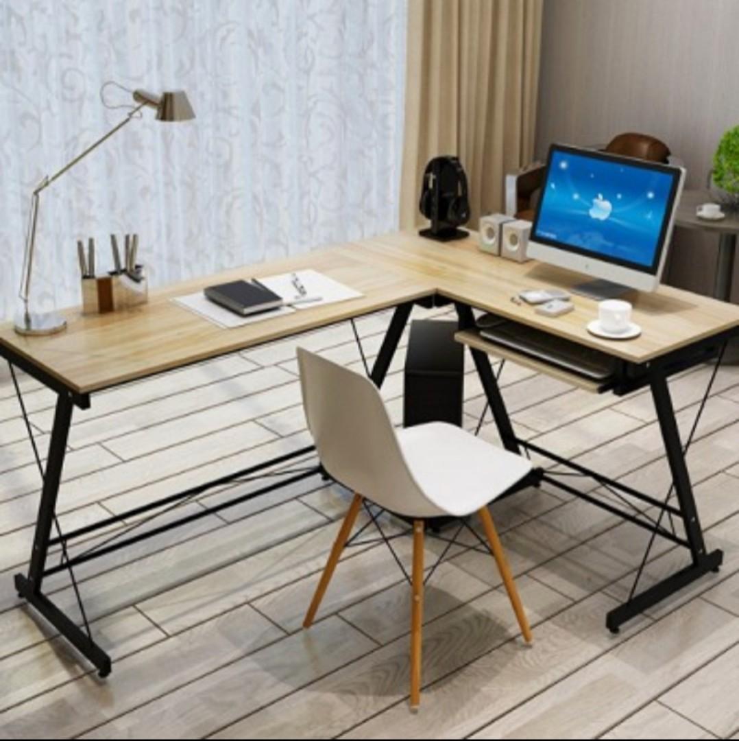 L-Shape Computer Table Corner Computer Table Computer Desk Study (Category: Tables & Sets) located in Kuala Lumpur. Submitted by wamasyarwmaza (Listing ID 1161857944, Image 3). Description: L-Shape Computer Table Corner Computer Table Computer Desk Study Product Specification: • Product Size (cm) : L110x120 x W48 x H73 • Carton Size (cm) : L130 x W54 x H19 • Weight : 21.5KG • Colour : White • Material : MDF + Steel Frame Product Features: • Flexi