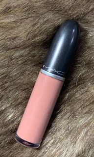 (Category: ) located in . Submitted by DOCSLUXURYCLOSET (Listing ID 1161989607, Image 1). Description: .