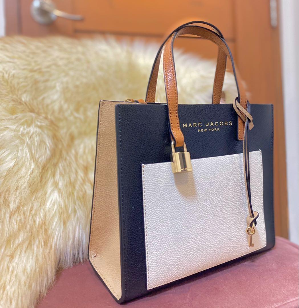 The grind top zip multi wallet top