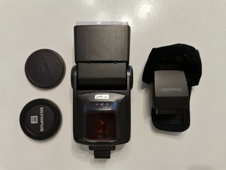 （分類：）位於 。 由 louislflo 提交（商品編號 1161834905，圖片 1）。簡介： 。