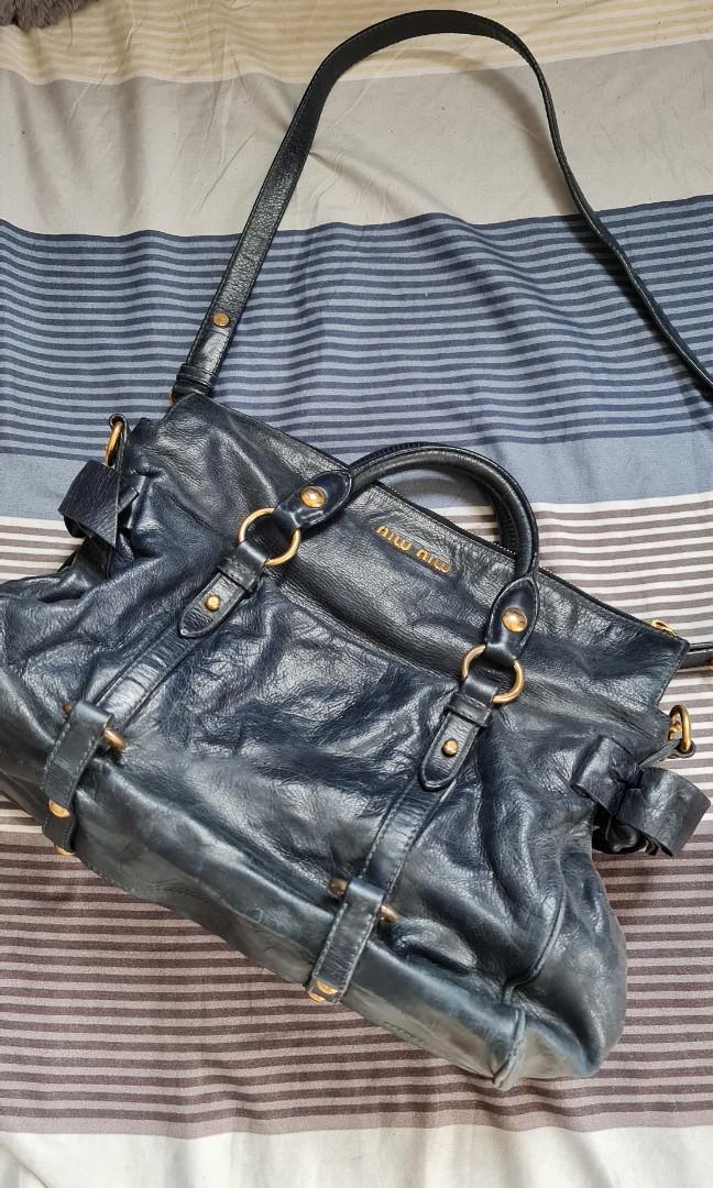 Miu Miu leather bag (Category: Luxury Bags & Wallets) located in Quezon City. Submitted by jek017 (Listing ID 1161891548, Image 1). Description: Authentic Miu Miu bag full leather.