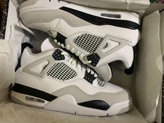 (Category: ) located in . Submitted by sneakercult (Listing ID 1161952704, Image 1). Description: .